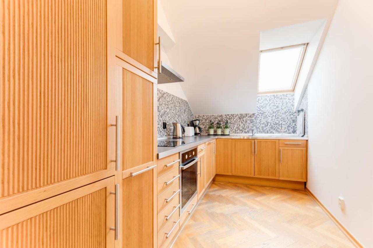 Jt'S Apartments Bilkova Str. ปราก ภายนอก รูปภาพ