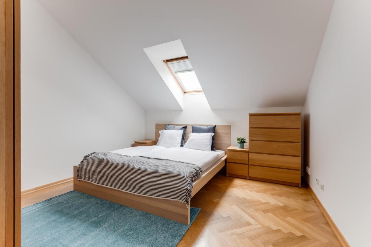 Jt'S Apartments Bilkova Str. ปราก ภายนอก รูปภาพ