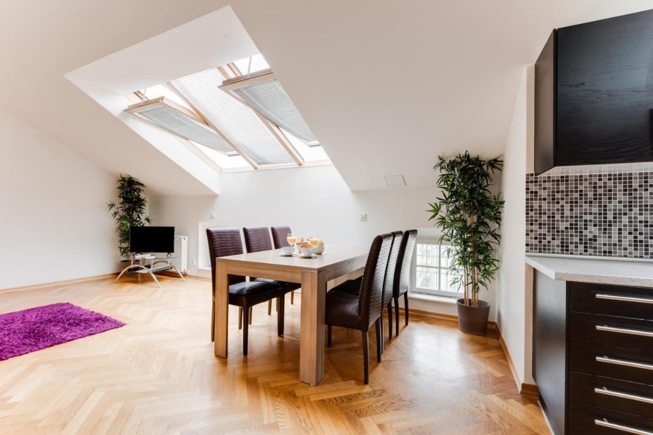 Jt'S Apartments Bilkova Str. ปราก ภายนอก รูปภาพ